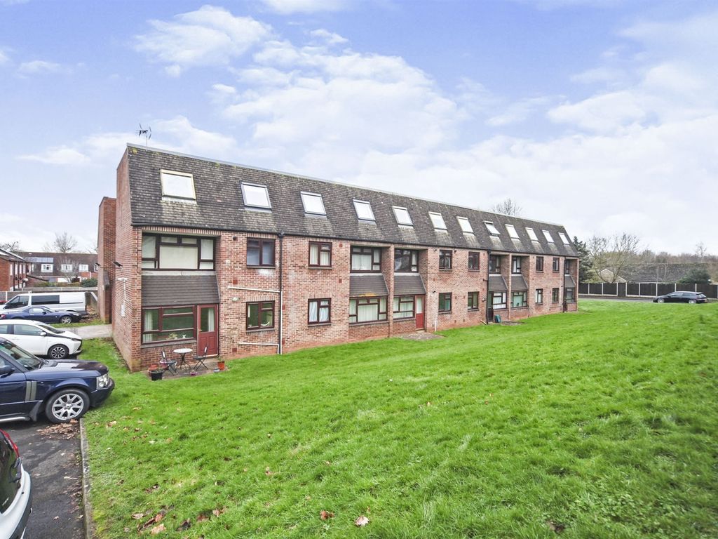 2 bed for sale in Haywood Road, Taunton TA1, £175,000 Zoopla