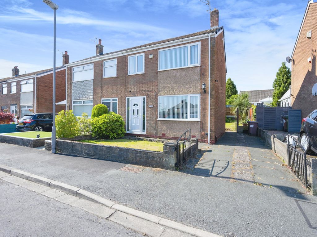 3 bed semidetached house for sale in Birchfield Street, Thatto Heath