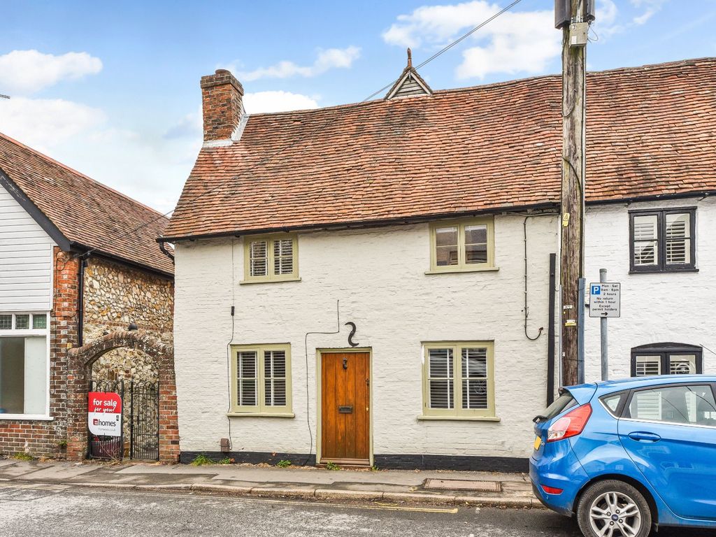 2 bed semidetached house for sale in Sussex Road, Petersfield