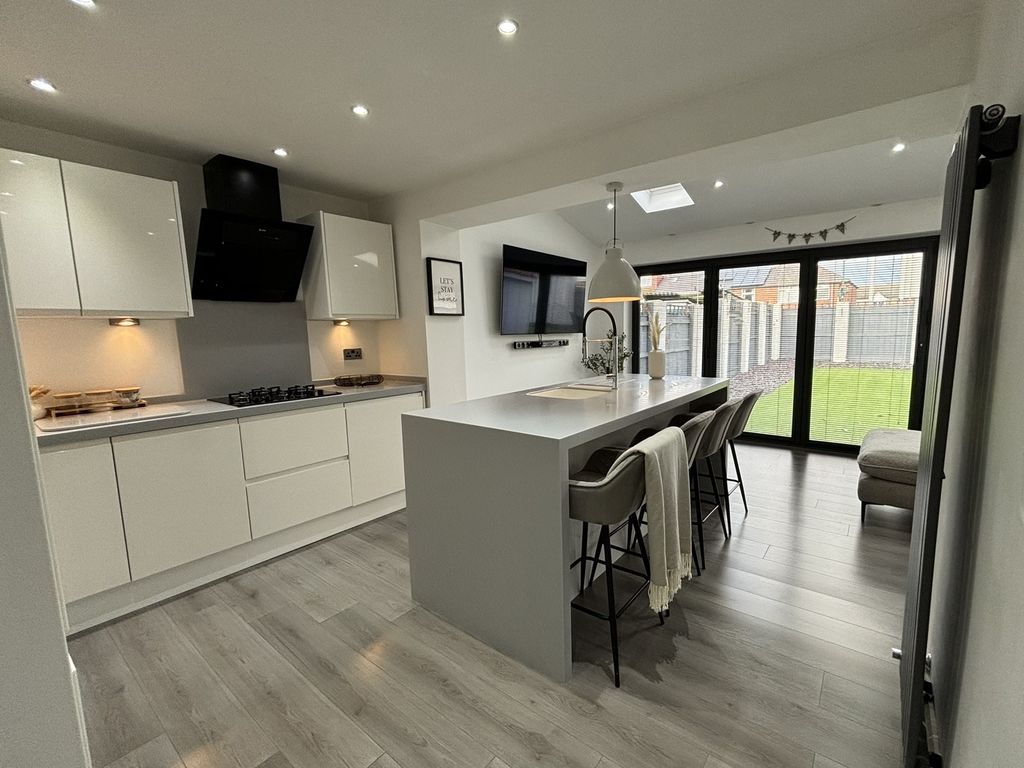 3 bed semidetached house for sale in Westfield Avenue, Redcar TS10, £