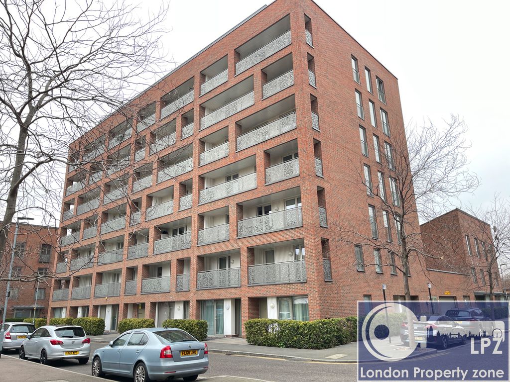 1 bed flat for sale in Robertson Road, Canning Town, London E16 Zoopla