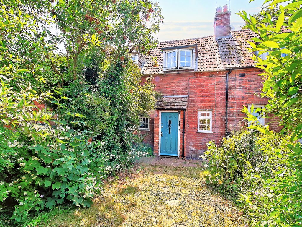 3 bed cottage for sale in Bursledon Terrace, High Street, Shipton