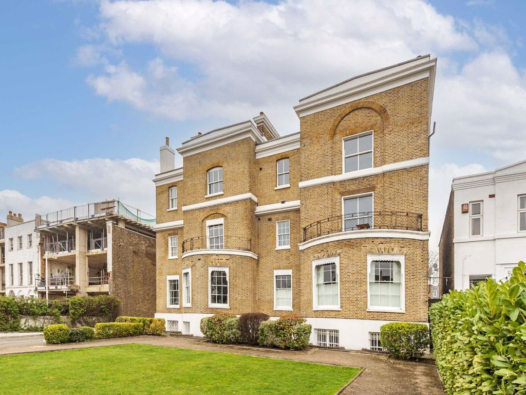 2 bed flat to rent in Clapham Road, London SW9 Zoopla