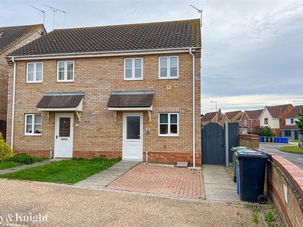 2 bed semidetached house for sale in Diprose Drive, Lowestoft NR32, £
