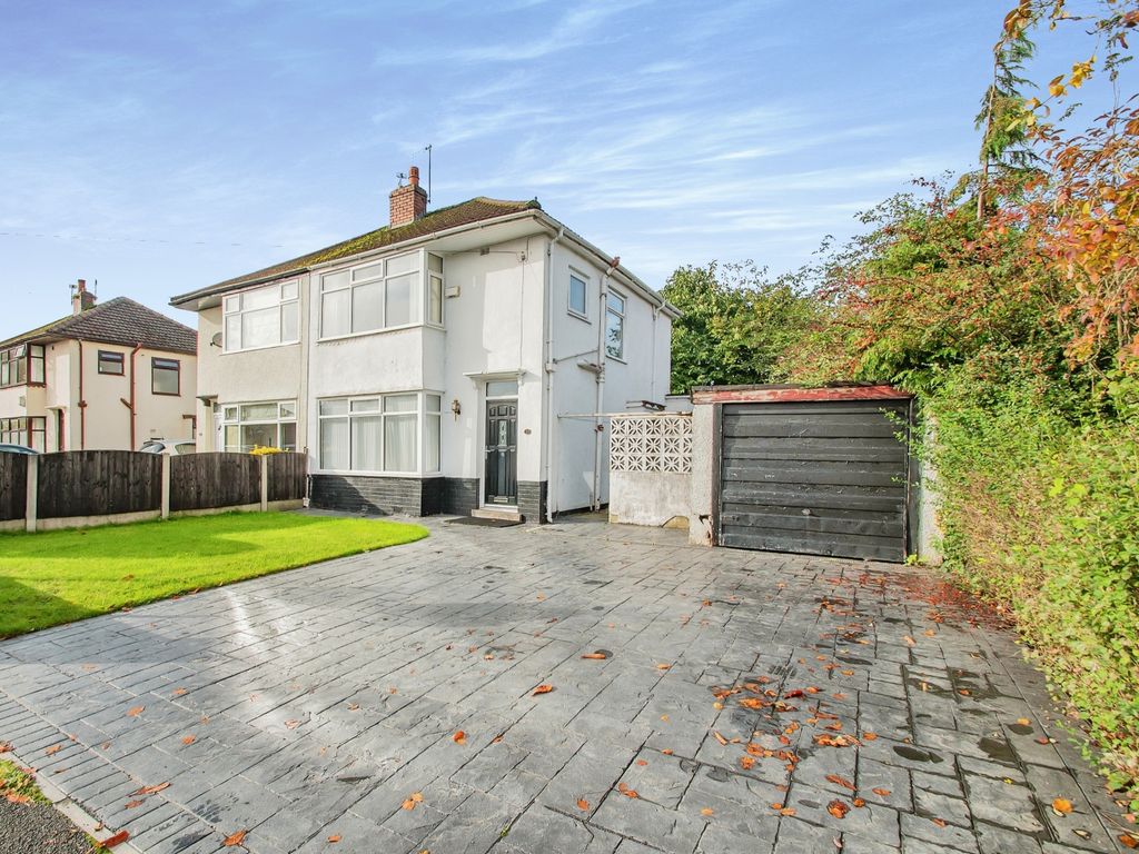 3 bed semidetached house for sale in Road, Brook