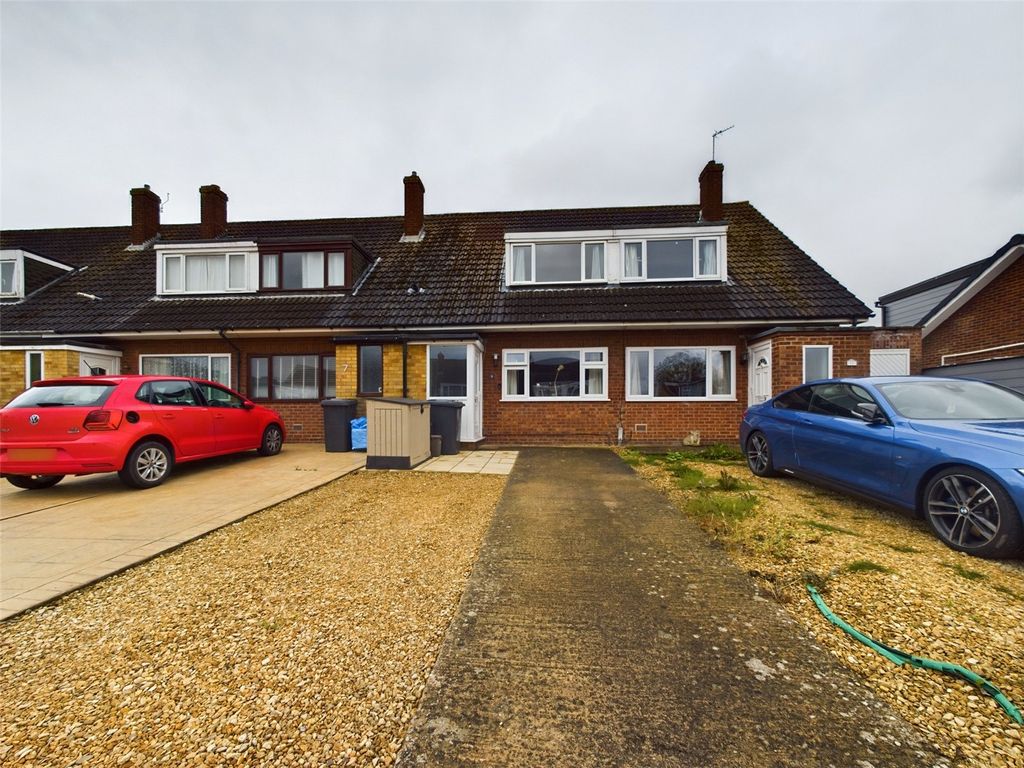 2 bed terraced house for sale in Warwick Avenue, Tuffley, Gloucester