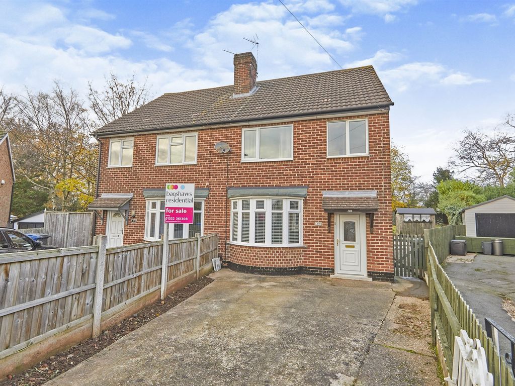 3 bed semidetached house for sale in Lindsey Close, Chaddesden, Derby