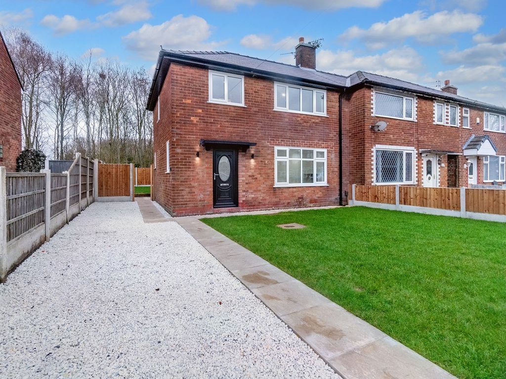3 bed end terrace house for sale in Mendip Avenue, Warrington WA2 Zoopla