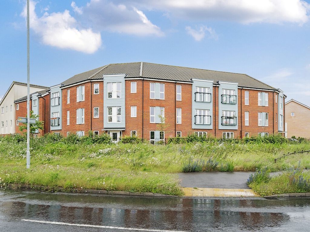 2 bed flat for sale in Rose Drive, Cringleford, Norwich NR4, £82,000