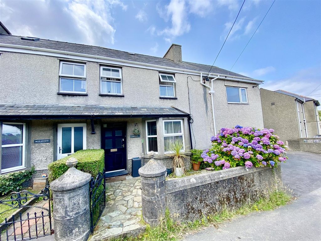 Terraced house for sale in Lon Llan, Edern, Pwllheli LL53 Zoopla