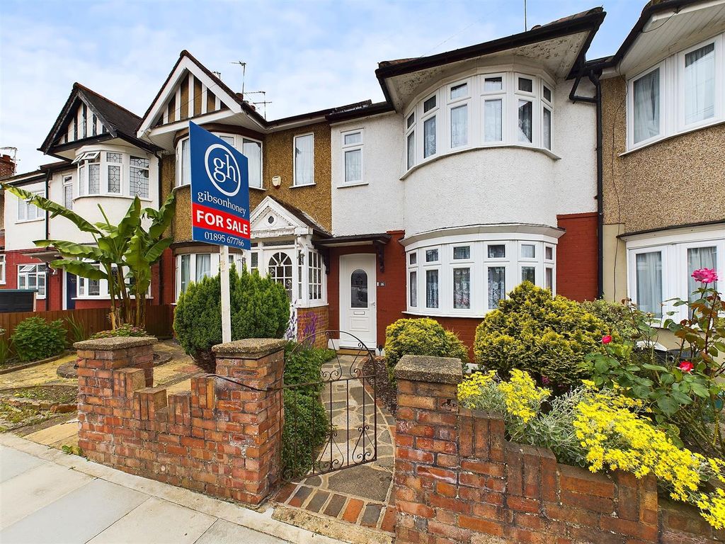 2 bed terraced house for sale in Hartland Drive, Ruislip Manor, Ruislip