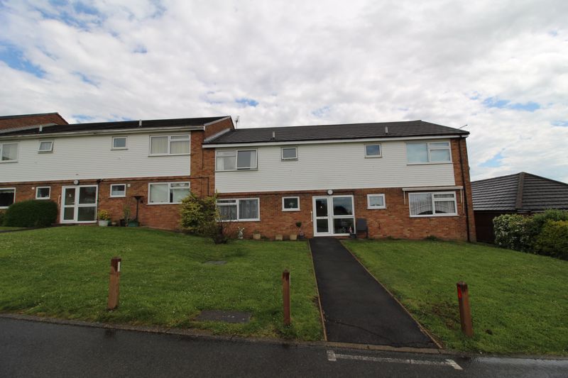 1 bed property for sale in Prince Charles Avenue, Southdowns, South