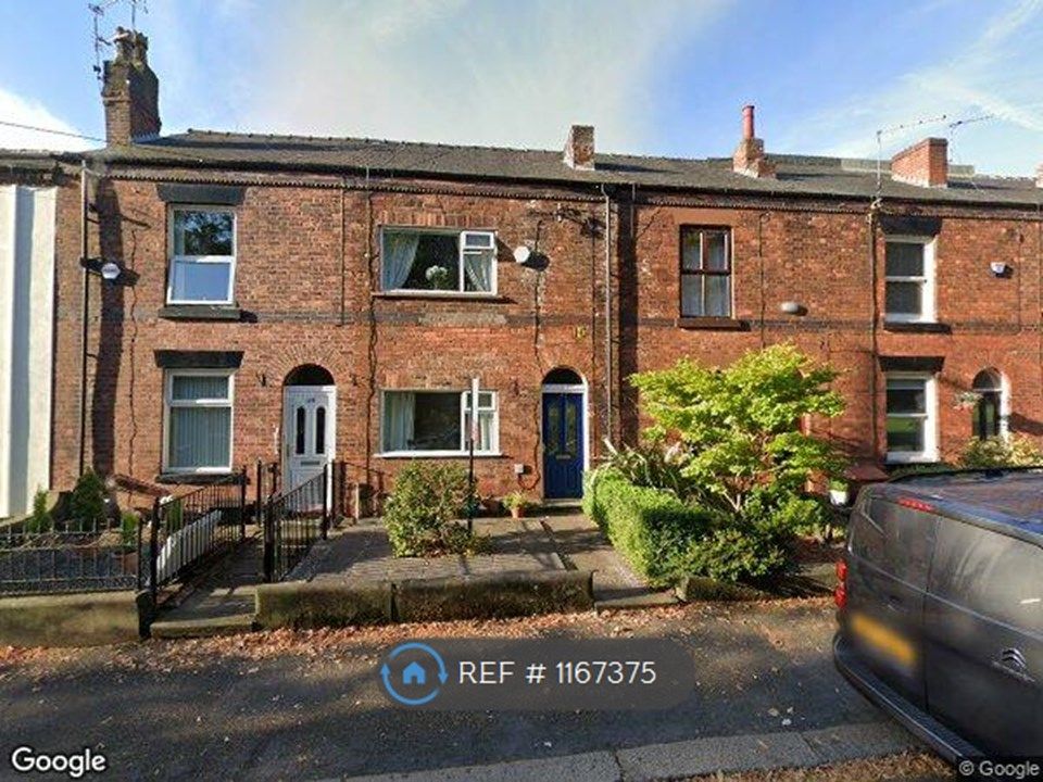 2 bed terraced house to rent in Greenleach Lane, Worsley, Manchester