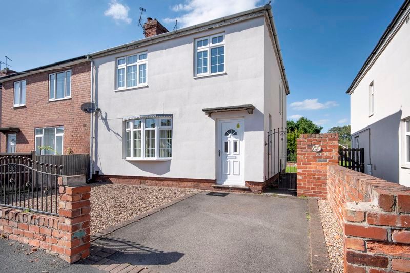4 bed semidetached house for sale in Hirst Road, Retford DN22, £