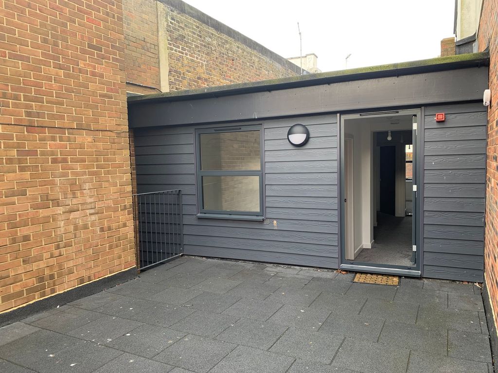 3 bed flat to rent in High Street, Ramsgate CT11 Zoopla