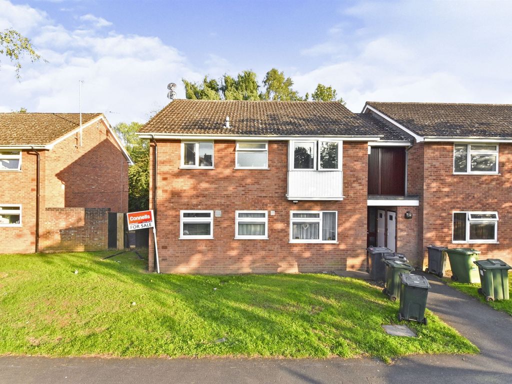 2 bed flat for sale in Suffield Close, Bransford, Worcester WR6 Zoopla