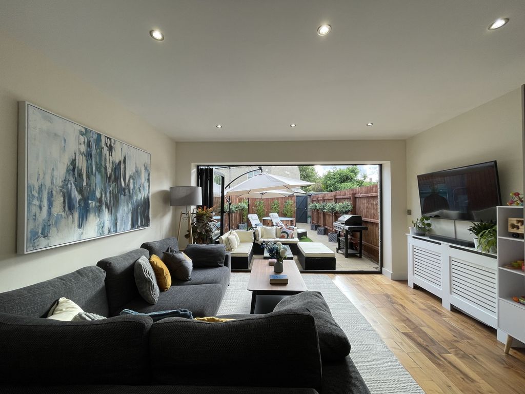 Vinery Road, Cambridgeshire CB1  