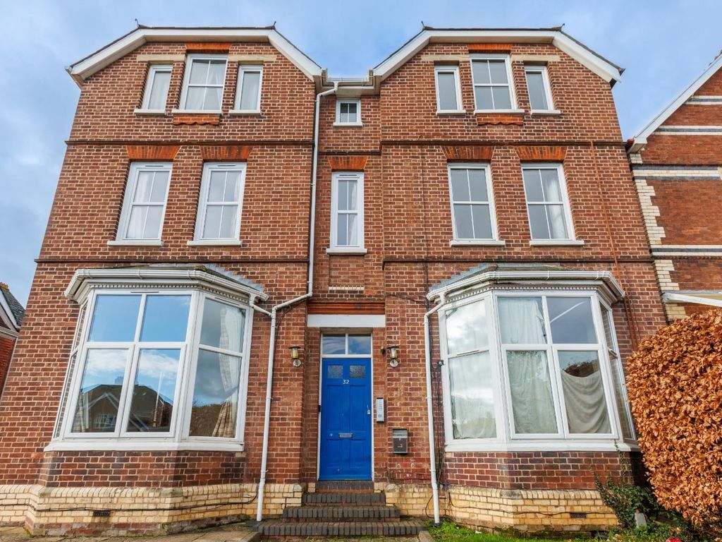 1 bed flat for sale in Alphington Road, Exeter EX28Hn EX2, £145,000 Zoopla