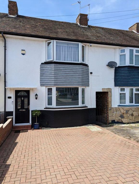 2 bed terraced house for sale in Heath Road, Crayford, Kent DA1 Zoopla