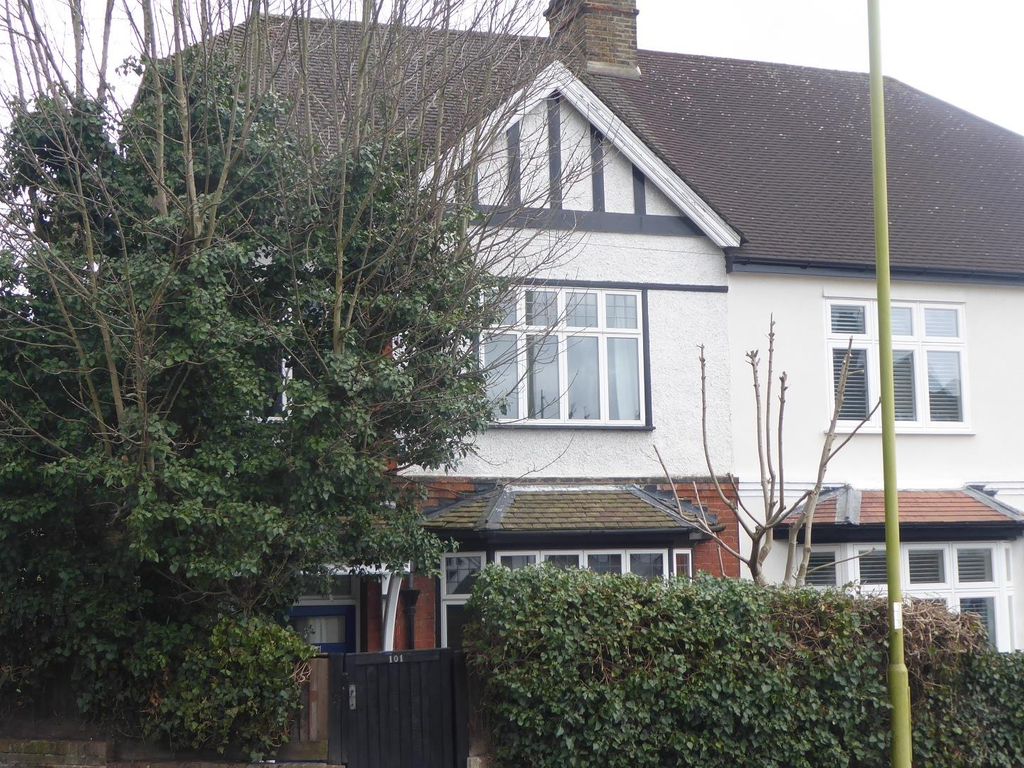 4 bed semidetached house to rent in Aldenham Road, Bushey WD23 Zoopla