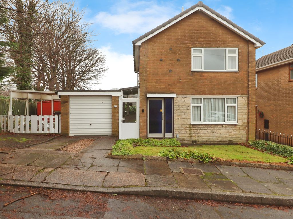 3 bed detached house for sale in Charnwood Grove, Rotherham, South Yorkshire S61, £200,000 Zoopla
