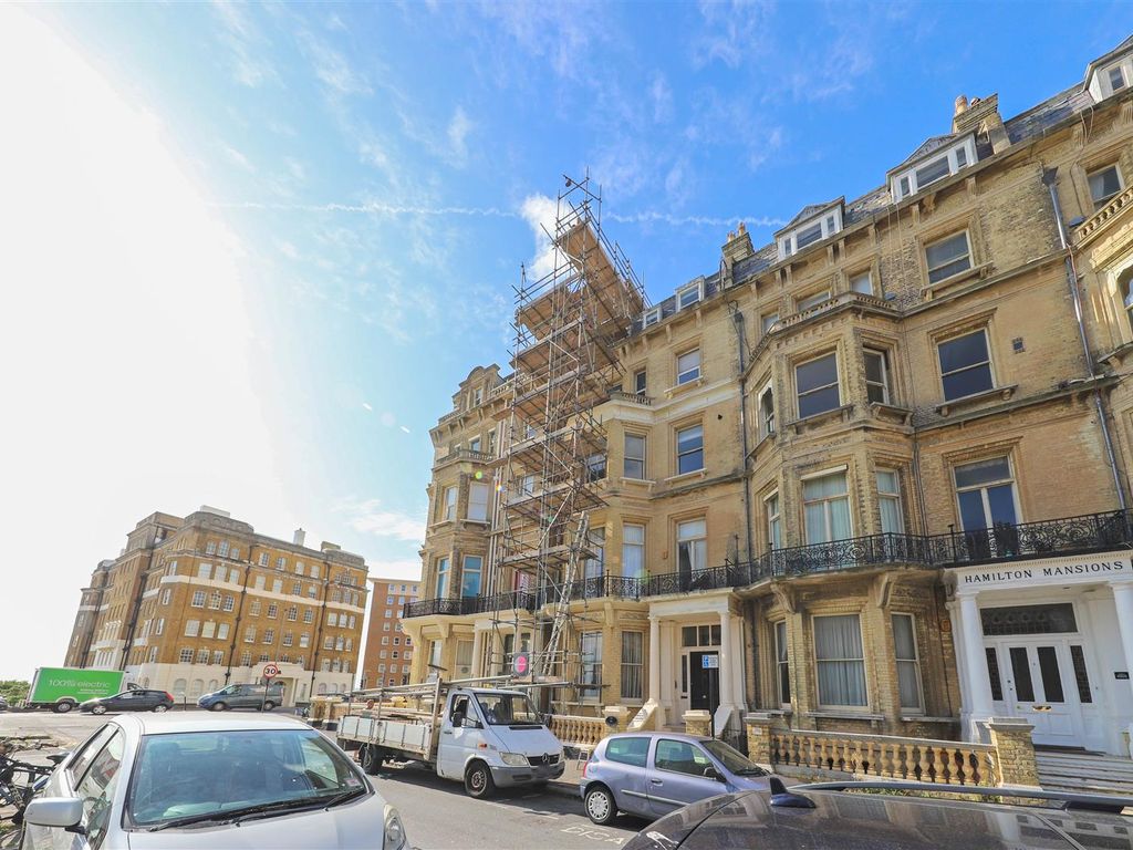2 bed flat for sale in Kings Gardens, Hove BN3, £550,000 Zoopla