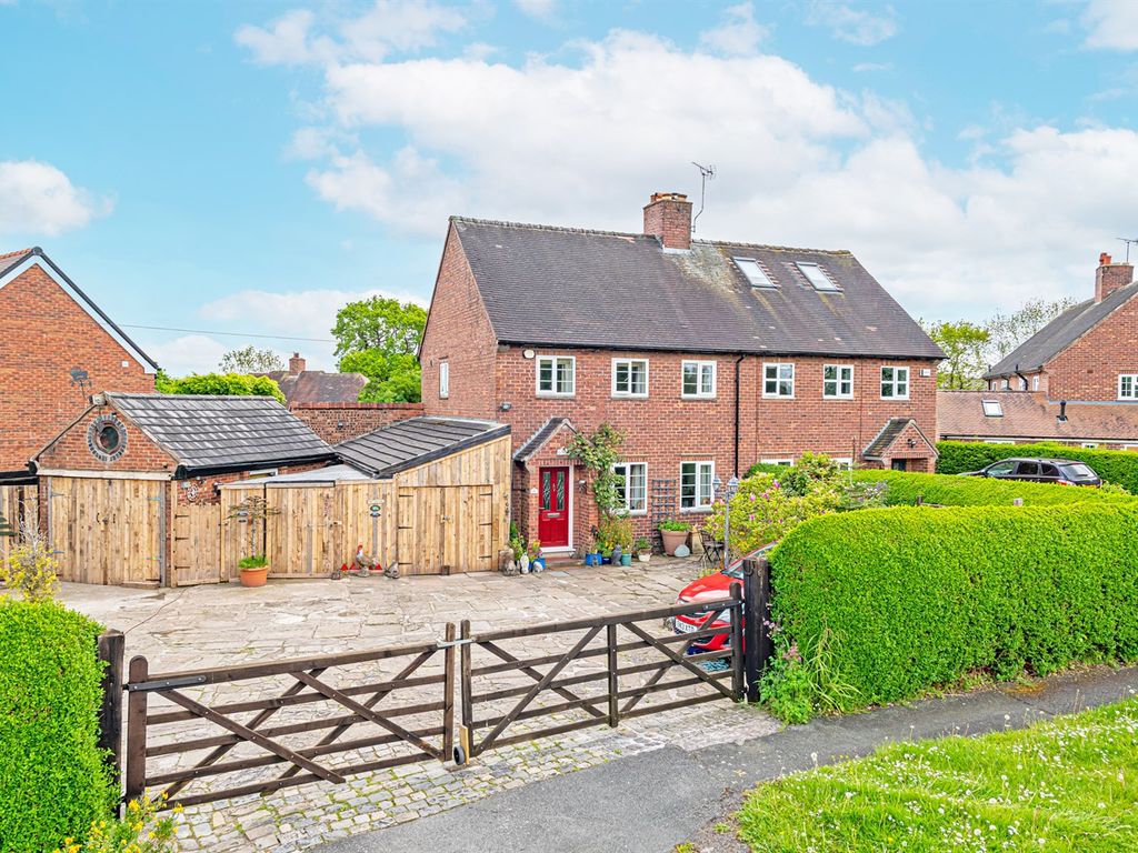 3 bed semidetached house for sale in Norley Lane, Norley, Frodsham WA6