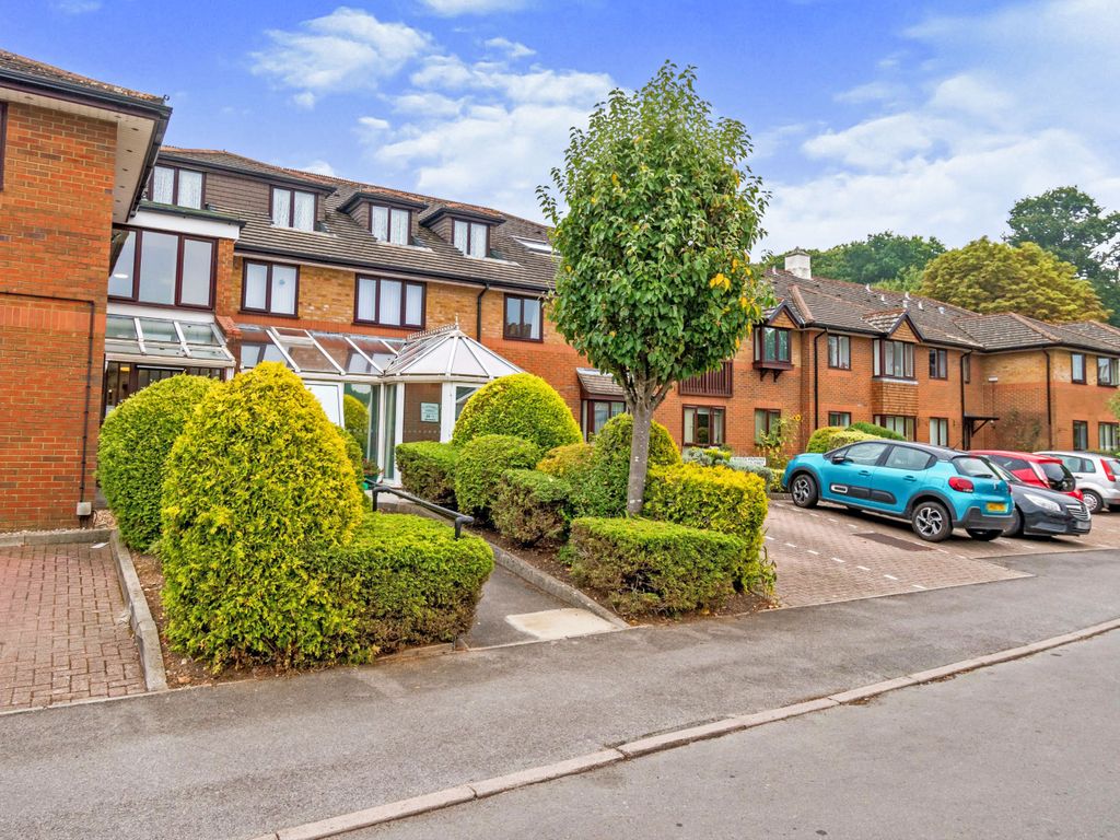 1 bed flat for sale in Sherwood Close, Southampton SO16 Zoopla