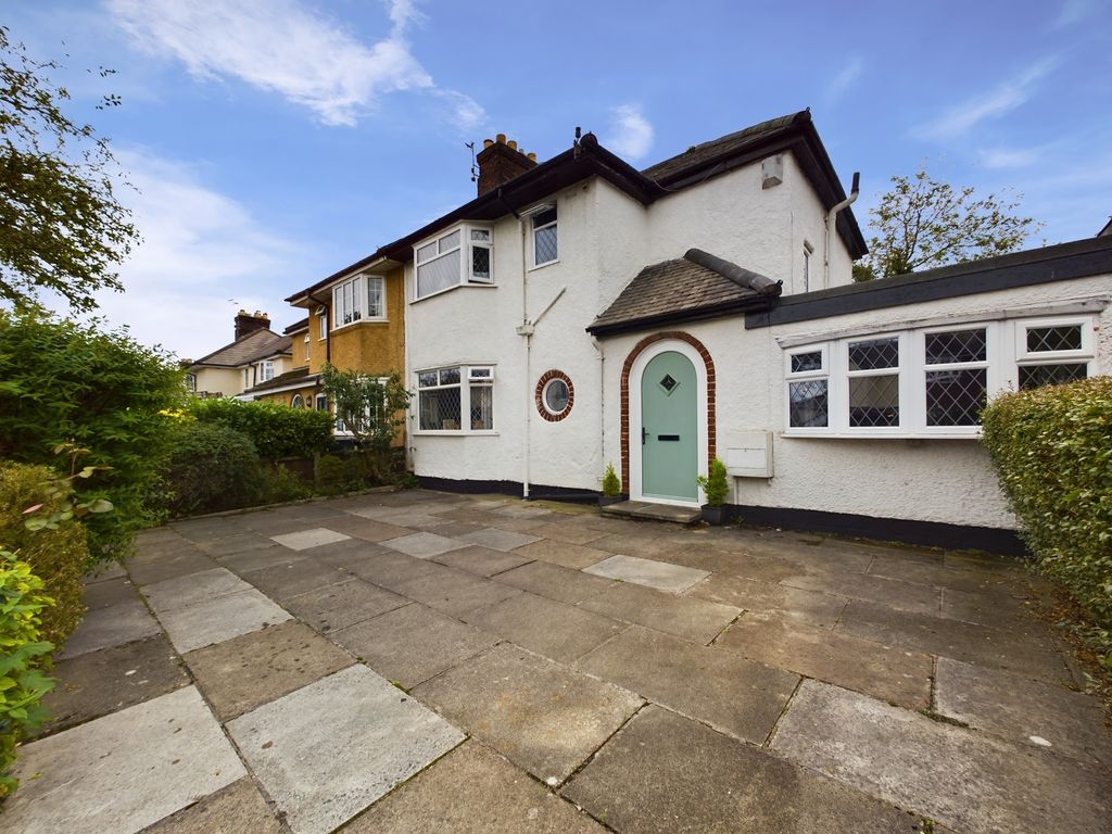 3 bed semidetached house for sale in Parkfield Road, Spital, Wirral