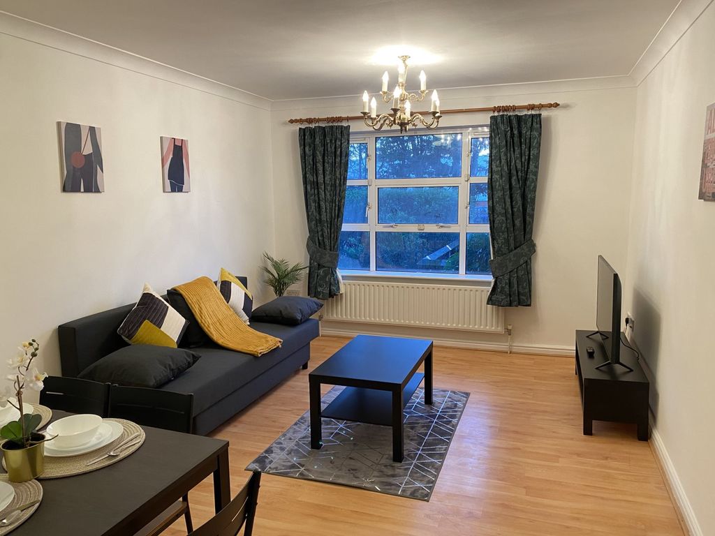 Old Kenton Lane, London, Brent NW9  