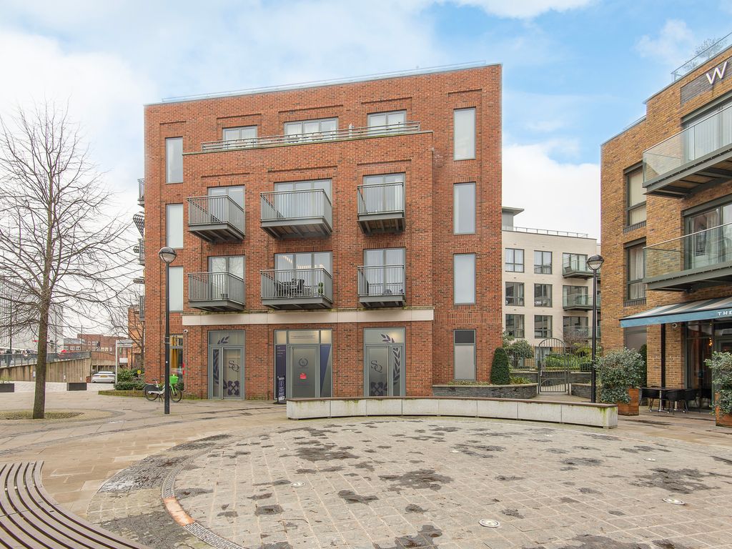 1 bed flat for sale in Brewery Lane, Twickenham TW1, £525,000 Zoopla
