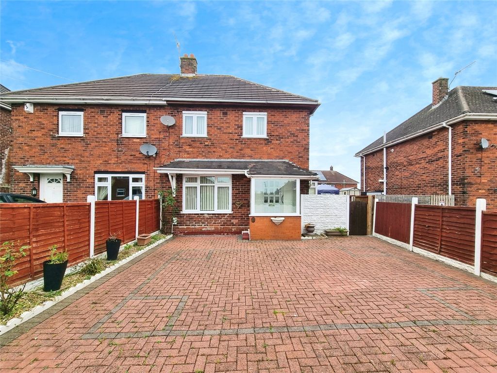2 bed semidetached house for sale in Rivington Crescent, Fegg Hayes