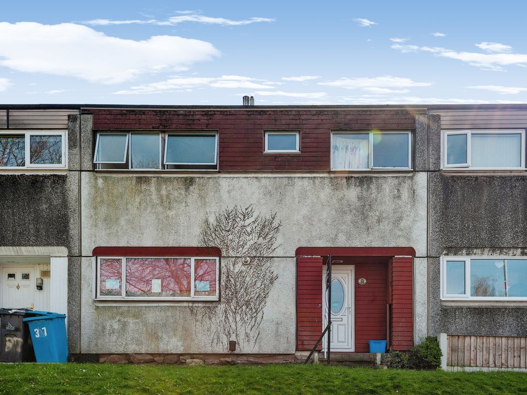 4 bed terraced house for sale in Shepherds Row, Castlefields, Runcorn