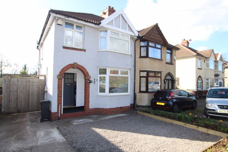 3 bed semidetached house to rent in Tower Road North, Warmley, Bristol