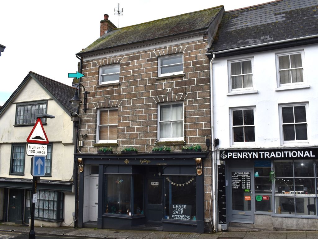 1 bed flat to rent in St Thomas Street, Penryn TR10, £775 pcm Zoopla