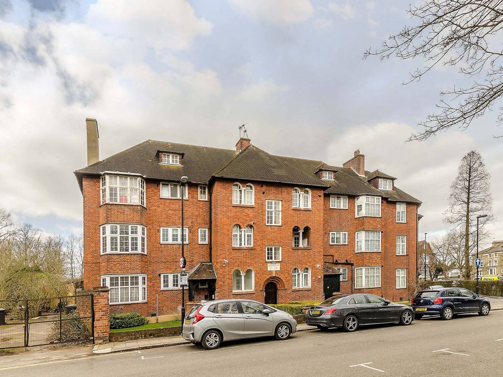 2 bed flat to rent in Aylmer Road, Highgate, London N2 Zoopla