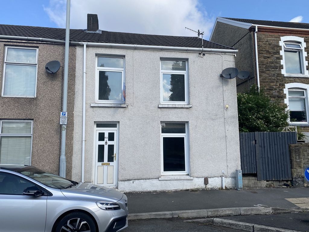 3 bed end terrace house for sale in Neath Road, Morriston, Swansea