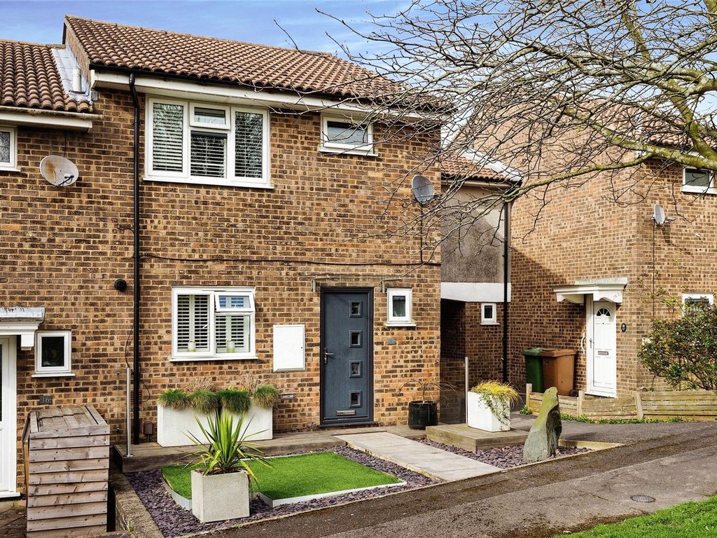 3 bed end terrace house for sale in Blakeway, Tunbridge Wells, Kent TN2