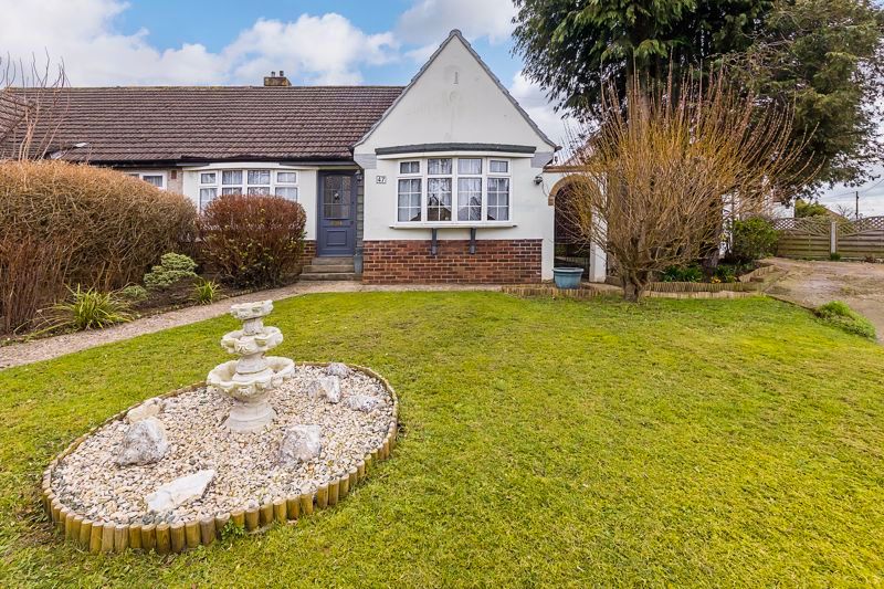 3 bed semidetached bungalow for sale in Lane, Horton Kirby