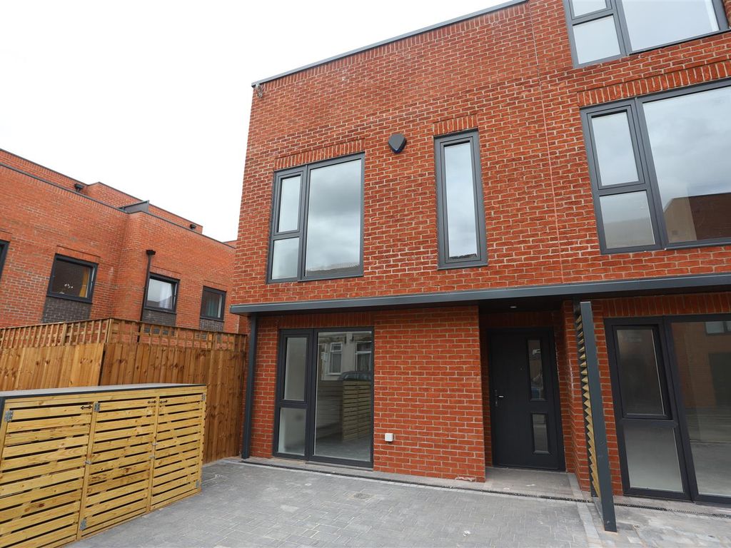 New home, 3 bed property for sale in Kara Street, Salford M6, £275,000