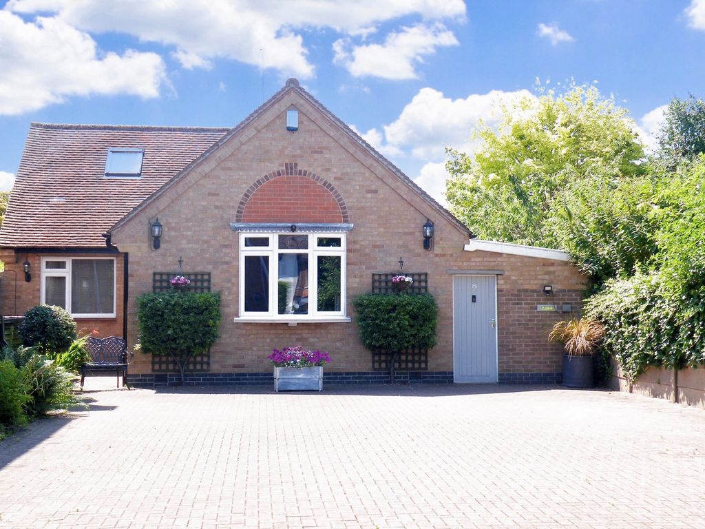 3 bed detached bungalow for sale in Park Road, Loughborough LE11 Zoopla
