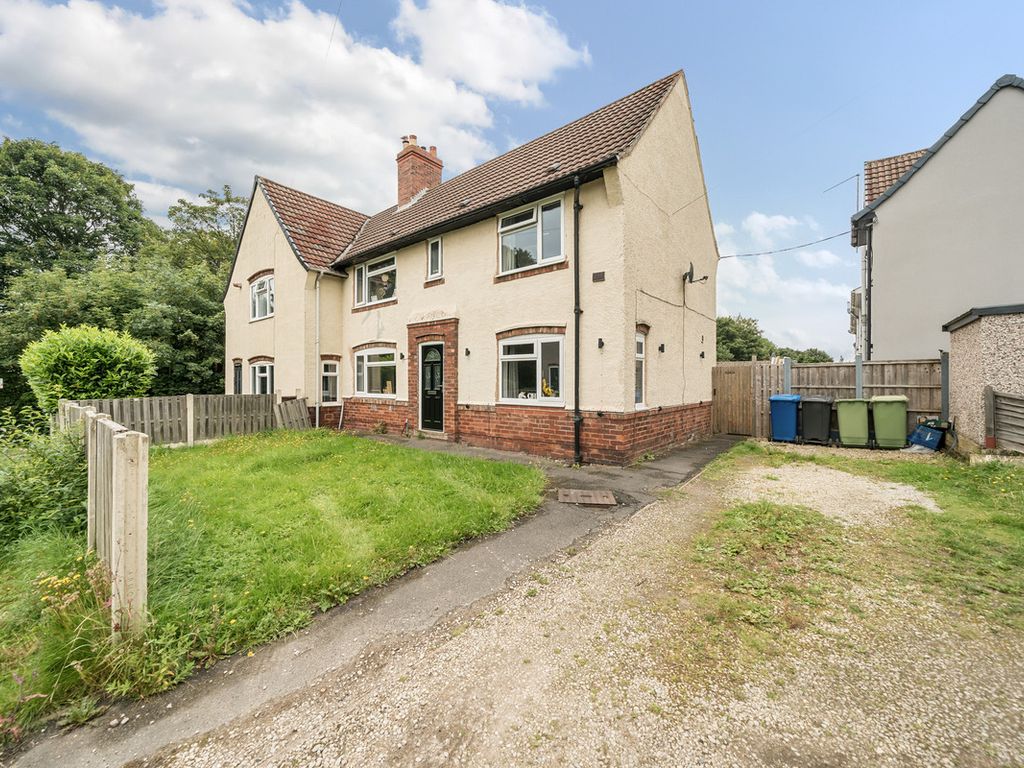 4 bed semidetached house for sale in Boythorpe Rise, Chesterfield S40