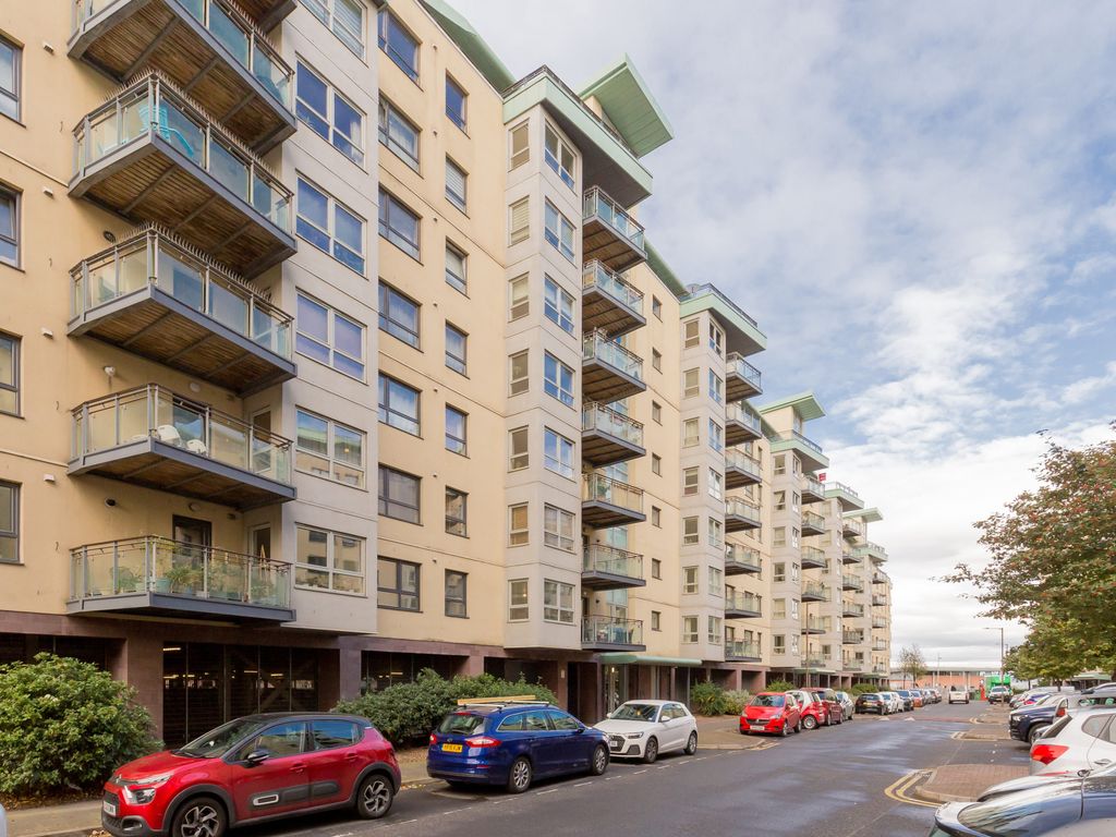 3/1 Portland Gardens, Edinburgh EH6