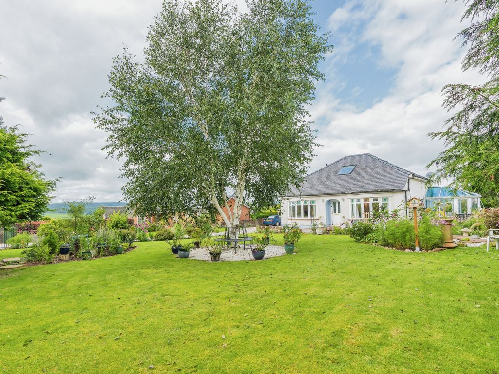 3 bed bungalow for sale in Langwathby, Penrith CA10, £450,000 Zoopla