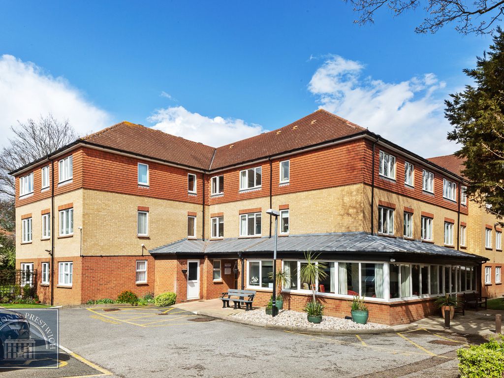 1 bed flat for sale in Cambridge Park, Wanstead E11 Zoopla