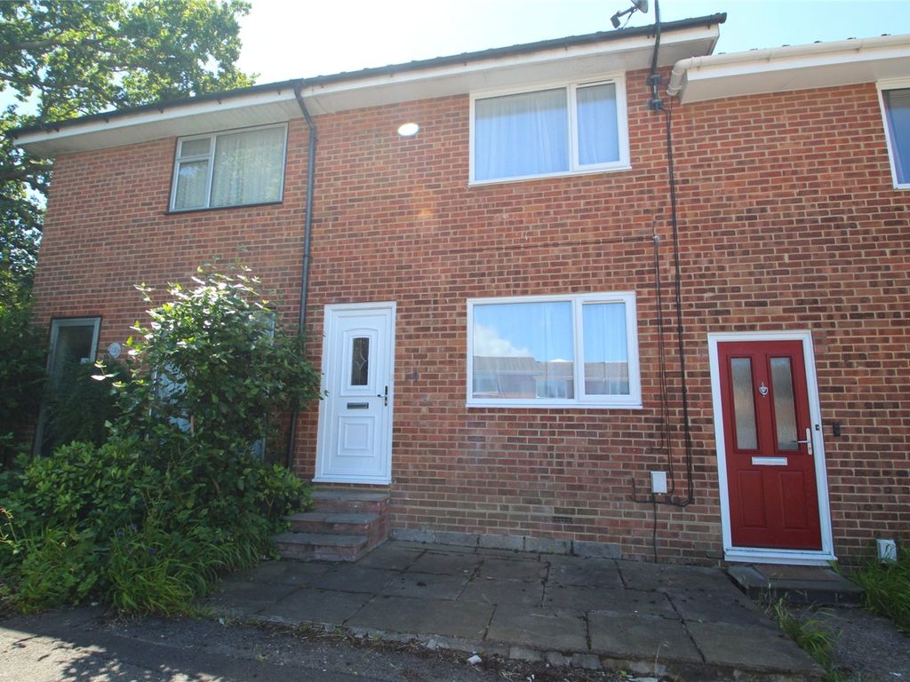 2 bed terraced house for sale in Fort Fareham Road, Fareham, Hampshire