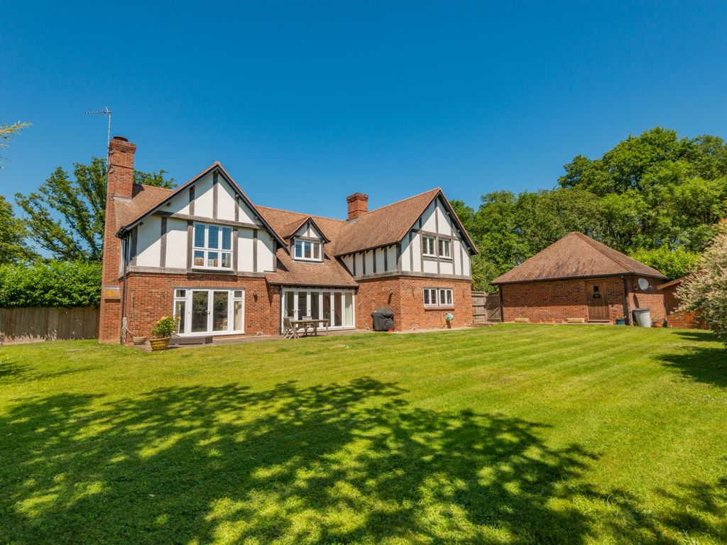 5 bed detached house for sale in Woods Grove, Waltham St. Lawrence