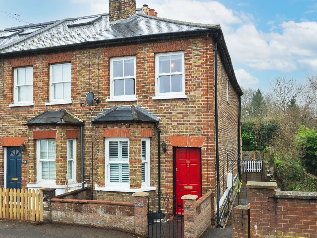 3 bed end terrace house for sale in Angel Road, Thames Ditton, Surrey