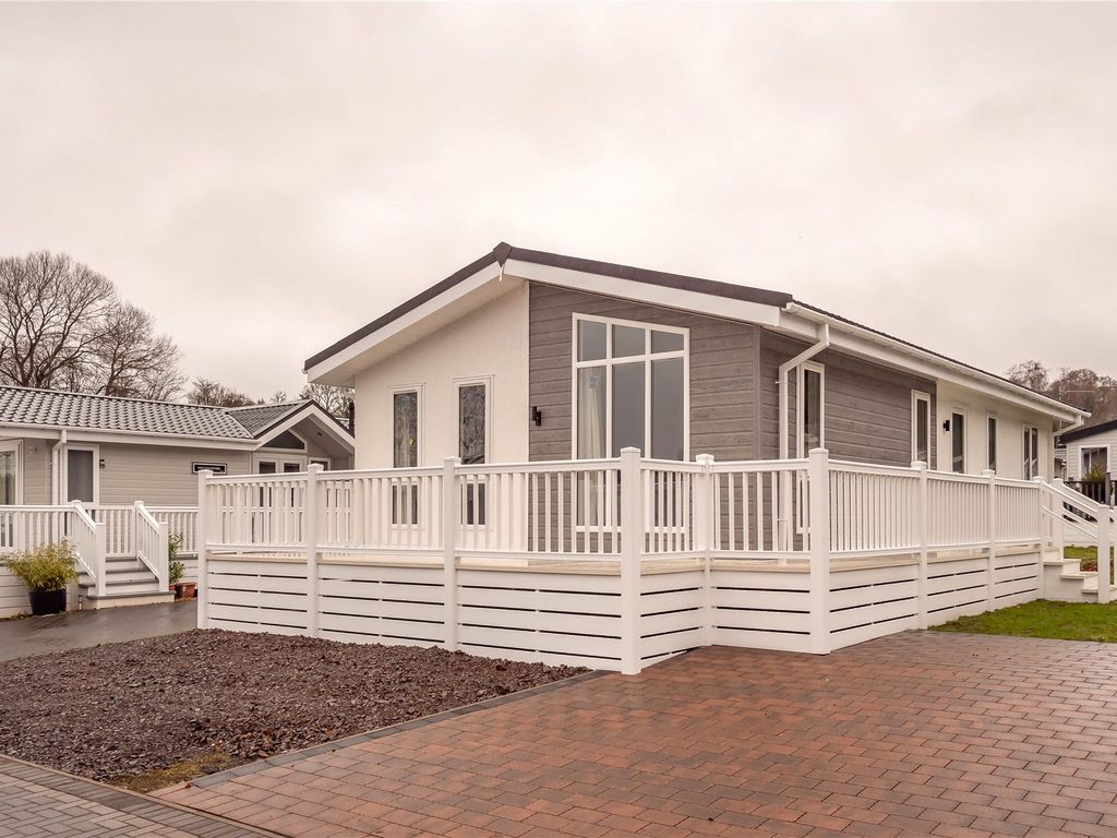 2 bed bungalow for sale in 41 Marlee Gardens, Kinloch, Blairgowrie PH10