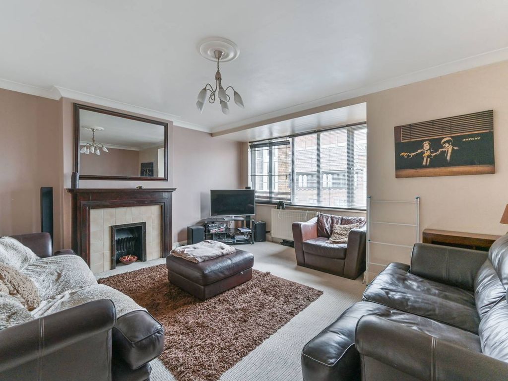 2 bed flat to rent in Grosvenor Court, Sutton SM2 Zoopla